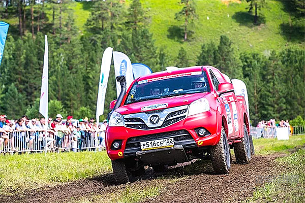 激战！康明斯丝绸之路拉力赛续写赛场传奇