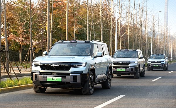 比亚迪发力智驾力推全民普及 与华为相比谁更强？