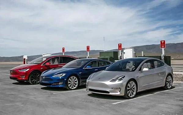 驾驶辅助黑科技=纯电车专属？ 醒醒吧孩子！