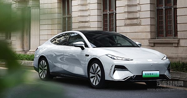 颜值较高性能不错 吉利银河E8该如何定价？