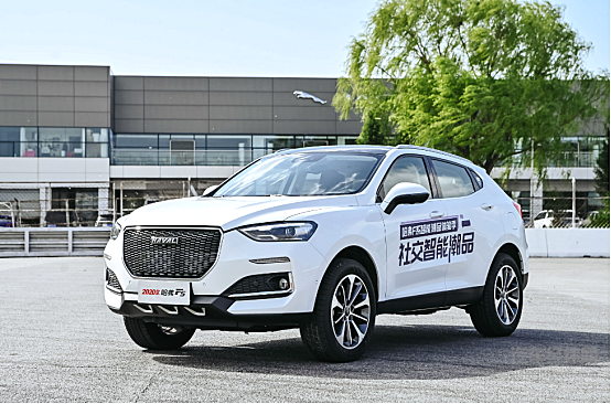  车内社交新玩法 潮派智联SUV哈弗F5瞄准了年轻市场