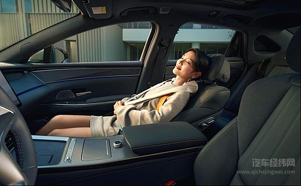 满配登场 汉L颜值、智能、生态全面革新 补贴后19.48万元起