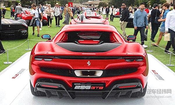 法拉利亮相第 70 届圆石滩车展 跃马激情重燃