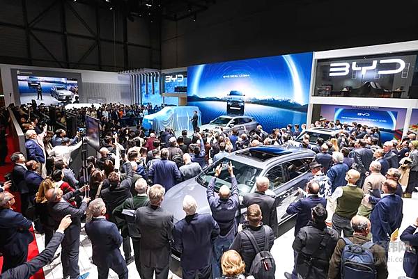 比亚迪亮相2024日内瓦车展