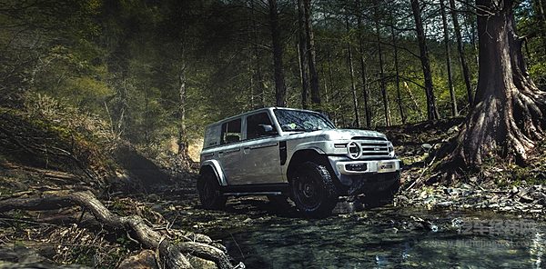 从机甲美学到玩家改装！钛3与iCAR V23谁是更好的方盒子？