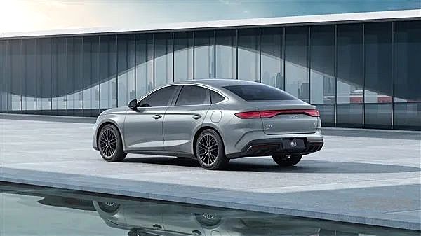 比亚迪秦L登陆北京车展 它有哪些亮点？