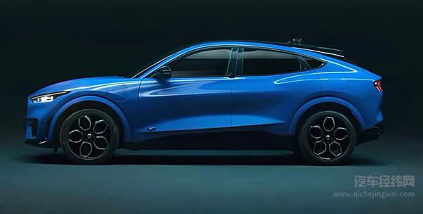 传统厂商的反击 福特Mustang Mach-E能否挑战特斯拉Model Y？