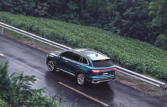 星越L冲击紧凑型SUV市场 吉利降维打击能否奏效？