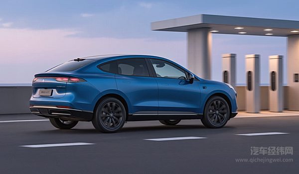 昊铂HT与智己LS6拼实力 谁才是更具性价比的好选择？