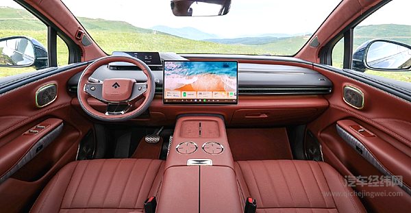 30万级纯电SUV二选一 昊铂HL能否挑战理想i8？