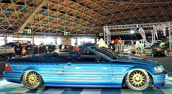 跳舞是件会上瘾的事情 就连汽车也是如此