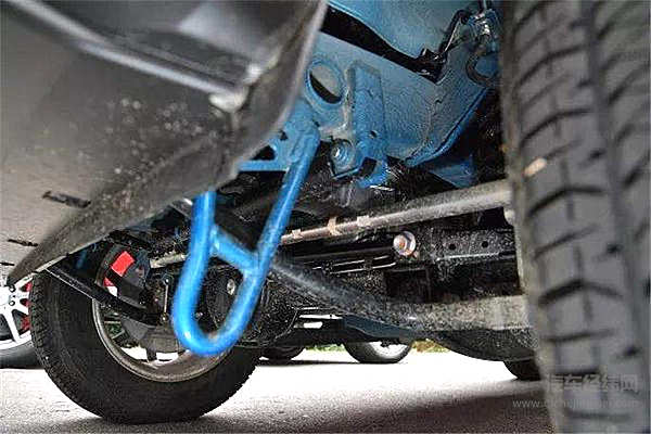 吉姆尼：你们喊我是“Baby G”，可我比奔驰G还要大九岁呢……