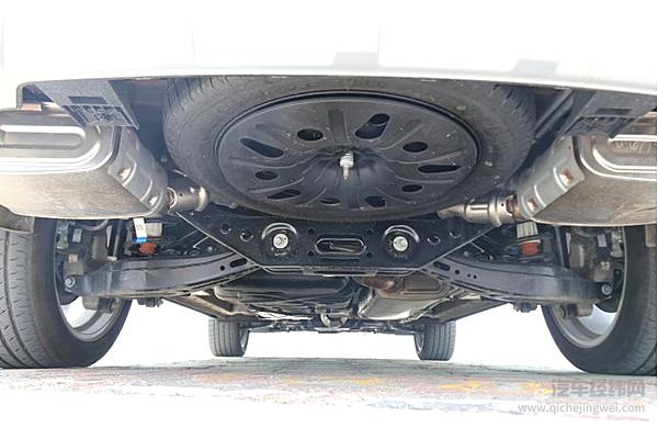 顾家暖男 全新福特领裕中大型SUV让三代同堂出行无忧