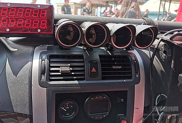 福田康明斯ISF越野拉力赛车队出征2019丝绸之路拉力赛