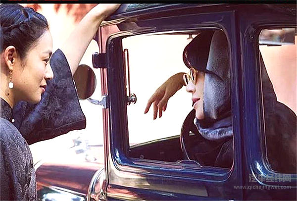 可看的不止彭于晏的腹肌，详解《邪不压正》中最值得看的5台车！ 