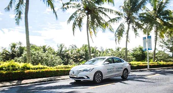 禁售燃油车的脚步越来越近 中外车企加速布局新能源！