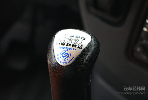 欧曼EST超级卡车的“内力”不容小觑