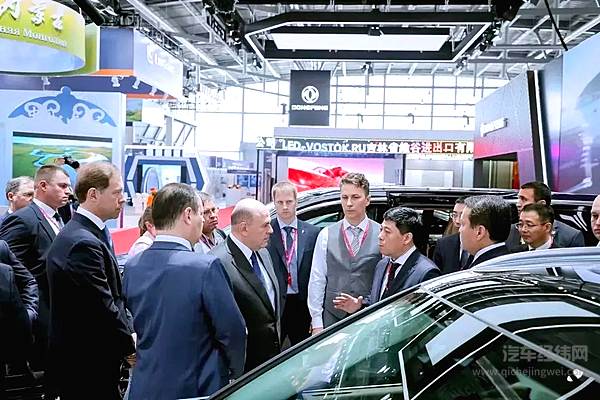 第七届中国—俄罗斯博览会举行 东风公司旗下代表车型集体亮相