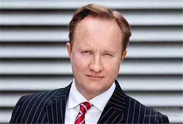 前劳斯莱斯设计总监 贾尔斯·泰勒