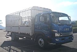 江淮德沃斯V8 170馬力 4X2 5.48米 倉(cāng)柵式國(guó)六中卡載貨車 (萬(wàn)里揚(yáng)變速箱)(HFC5118CCYP61K1D7S)
