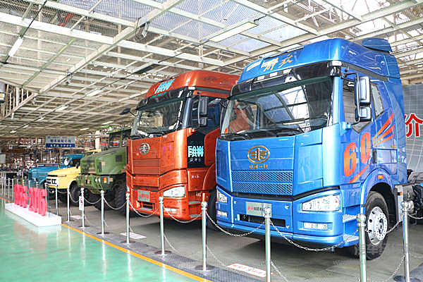 一汽解放车桥分公司刘春伟：“中华第一桥” 撑起一汽解放自主生产的“脊梁”