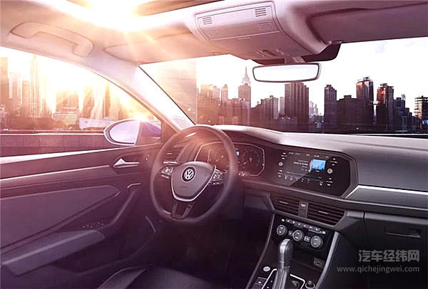 就高级感而言，大众的内饰做得很糟糕