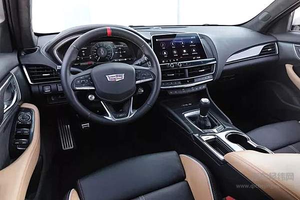 展开一双黑色的翅膀 重新挑战性能极限的凯迪拉克V-Blackwing