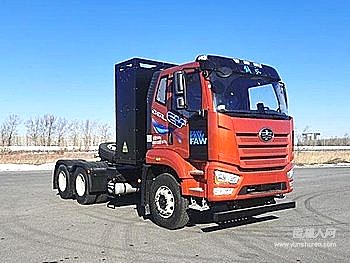 J6L標(biāo)載充電式牽引車 倍兒痛快！