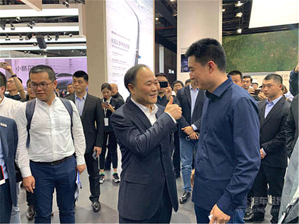 能让李书福点赞的是理想还是李想？！