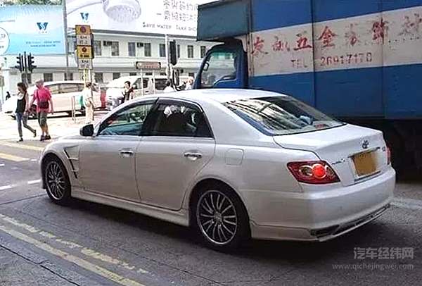 20多年的香港 遍地豪车，为何唯独不见国产车？