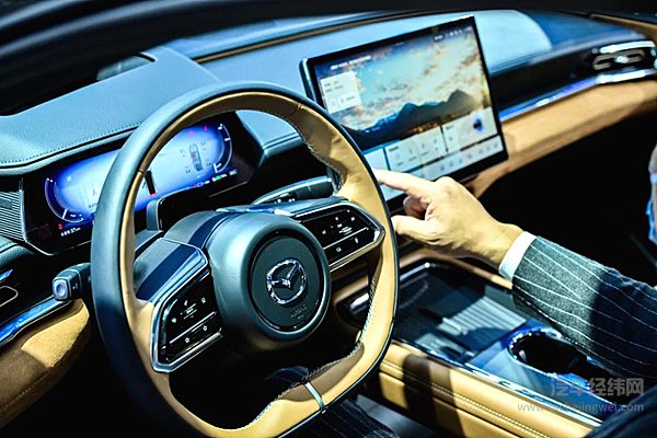 合资新能源价值新标准MAZDAEZ-6领衔亮相2024成都国际车展