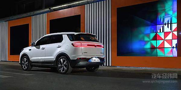 实力过硬重拳出击 长安CS55纯电版上市