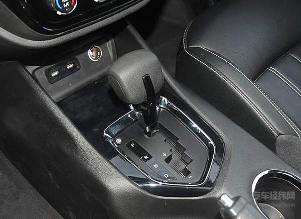 “PRND”都放在哪了？各种车型换挡方式大集合