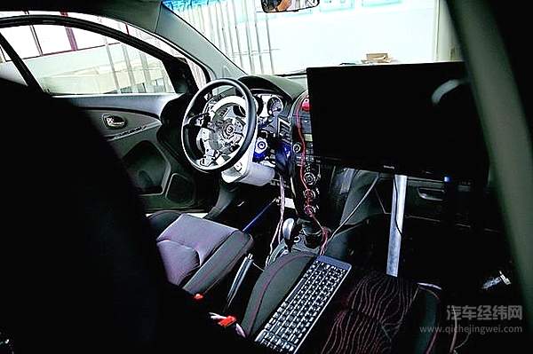 自动驾驶要落地 操作系统是关键