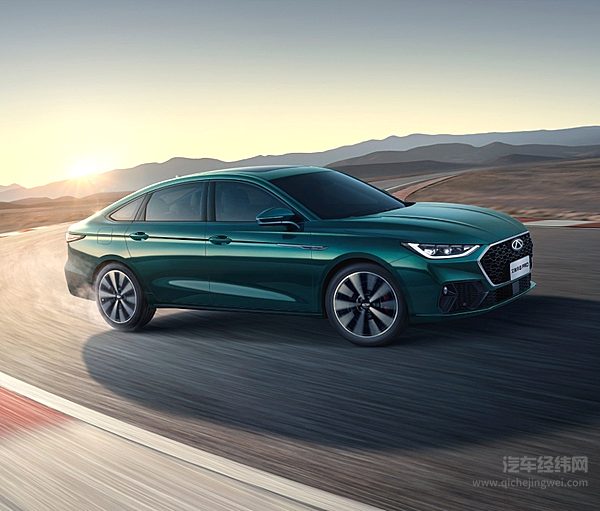 家用轿车二选一 艾瑞泽8 PRO与星瑞东方曜该怎么选？