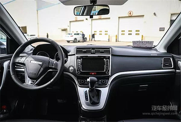 哈弗M6换新装 完全看不出来性价比居然这么高！