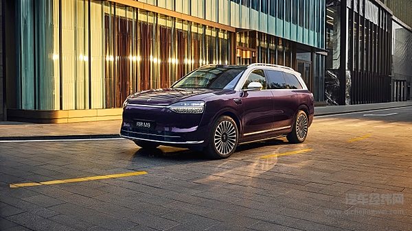 50万级大型SUV二选一 岚图泰山能否挑战问界M9？