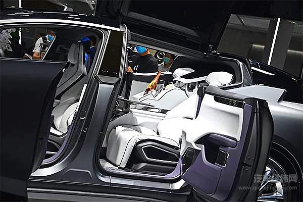 车企另一主战场 北京车展上的智能座舱