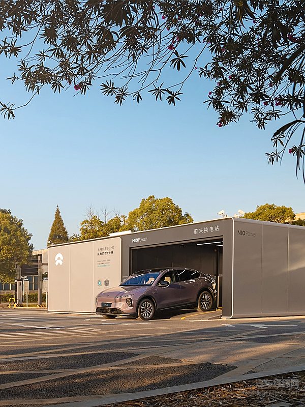 换电站、智能化持续进步 蔚来的技术如何与产品结合？