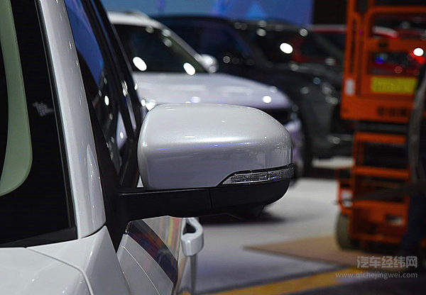 解决了电动车的“里程焦虑”后  长安新能源E-Rock玩起了年轻范儿  