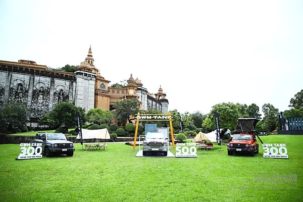 长城汽车坦克500、坦克300泰国震撼上市