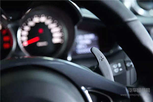 Lotus Evora 400国内亮相，一辆138.8万都花在纯驾驶上的车