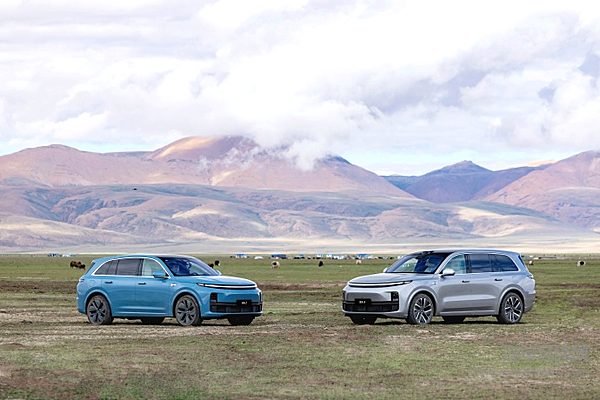 集体进入月销万辆俱乐部 蔚小理能否与传统厂商抗衡？