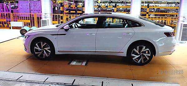  “颜值担当”品质依旧 一汽-大众新款CC下线