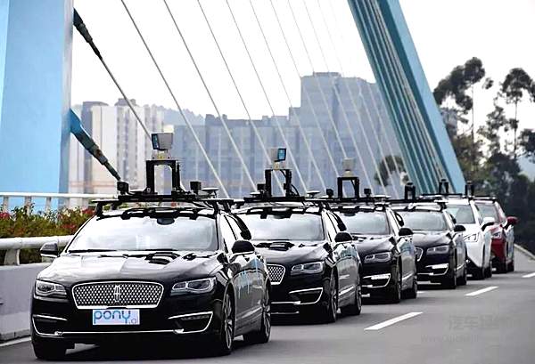 自动驾驶落地锁定Robotaxi 无人驾驶时代真的来了？