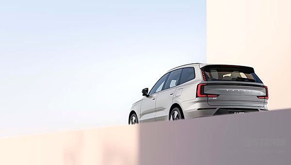 沃尔沃EX90交付延迟 传统车企转型为什么这么难？