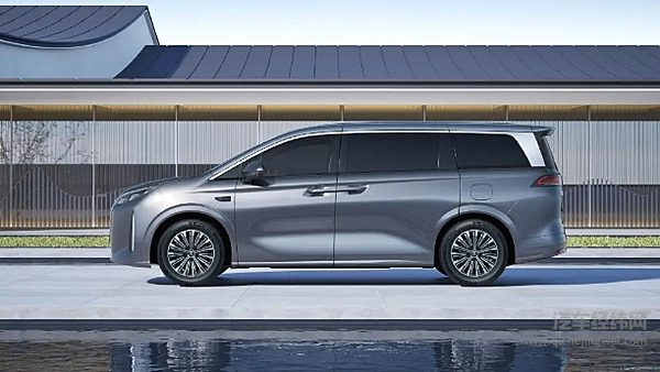 王朝又添新版图 比亚迪夏能否胜过别克GL8？