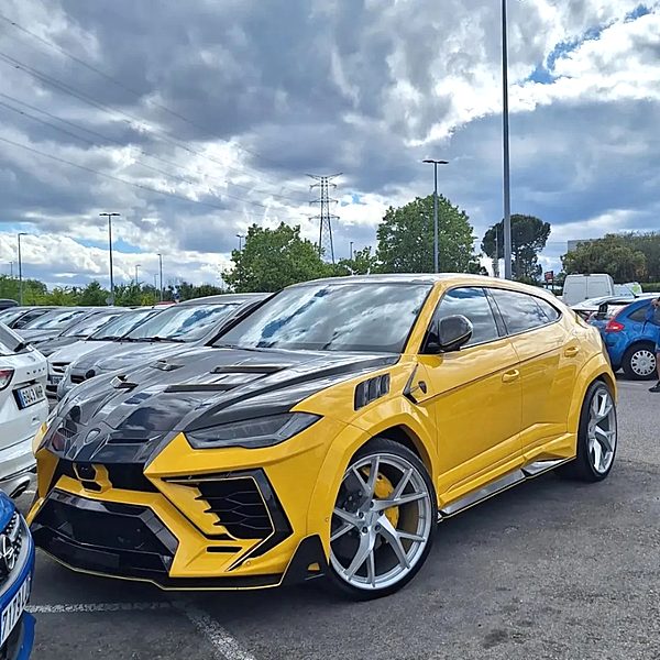 兰博基尼URUSMANSORY定制版