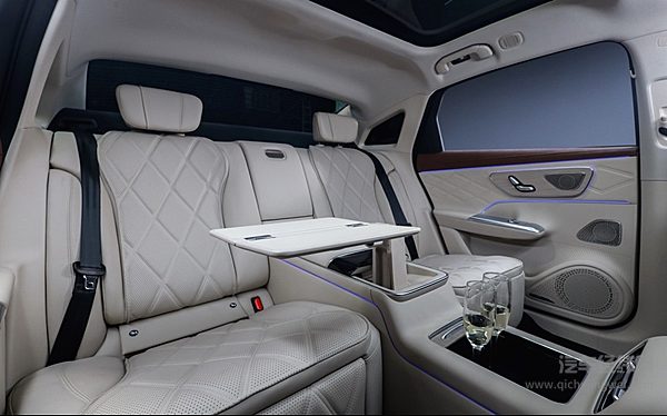 智破山城 座揽风云——风云A9L光辉（四驱）上市，抢购价17.19万元起