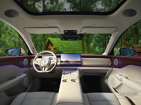 智能化旗鼓相当 阿维塔07能否挑战岚图知音？